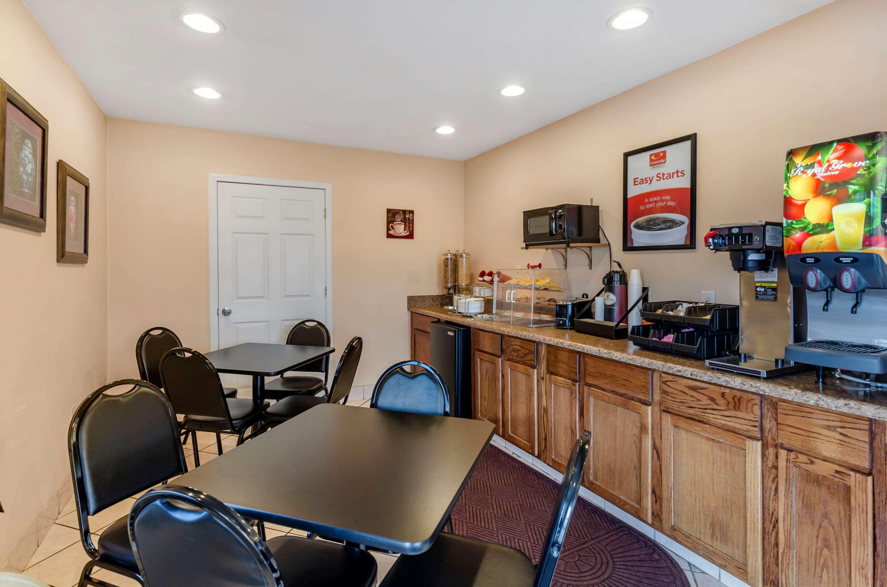 Econo Lodge Civic Center Ρόανοκ Εξωτερικό φωτογραφία